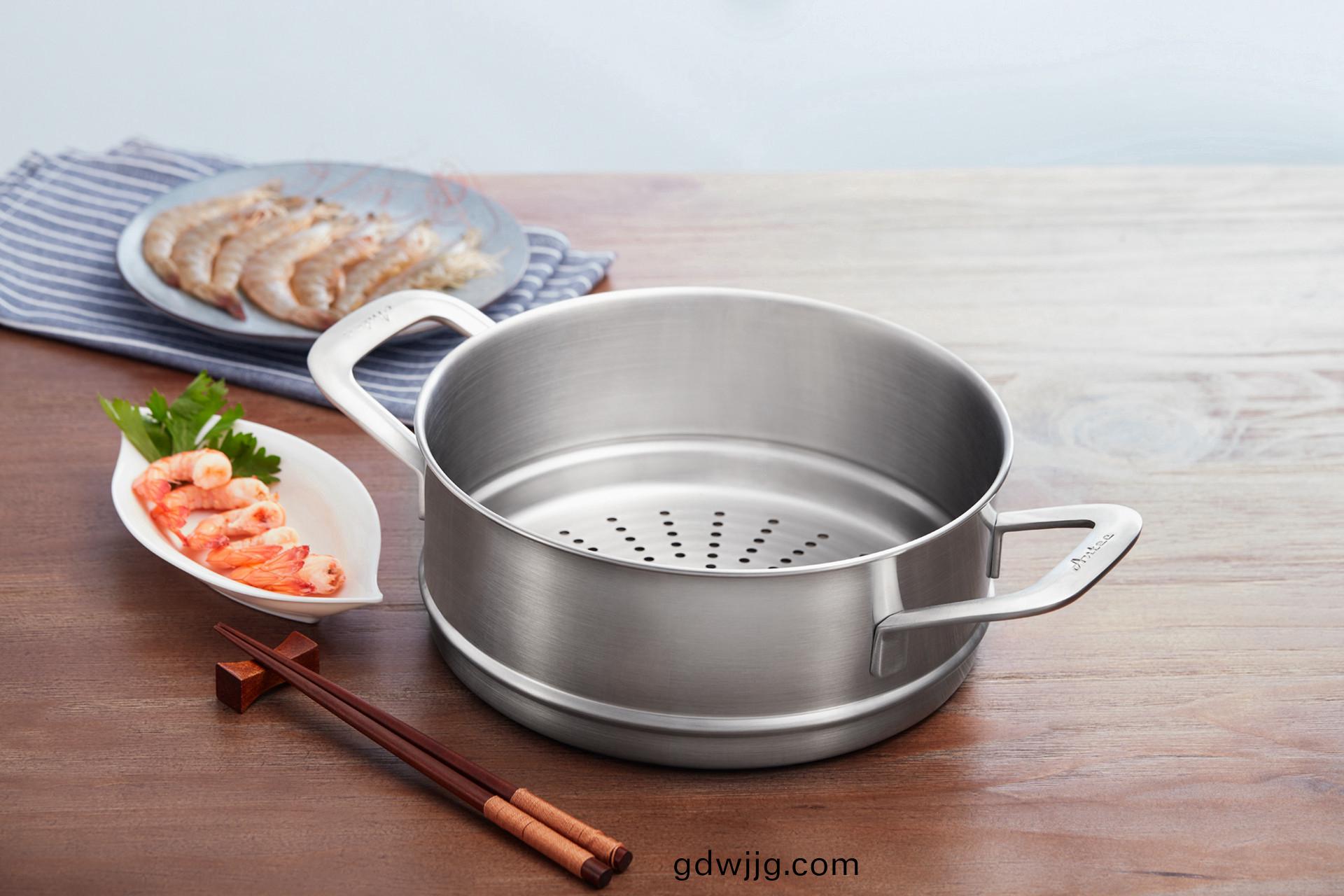 廚衞用(yong)品激(ji)光(guang)切(qie)割(ge)，輕鬆(song)打造(zao)高顔(yan)值(zhi)美器